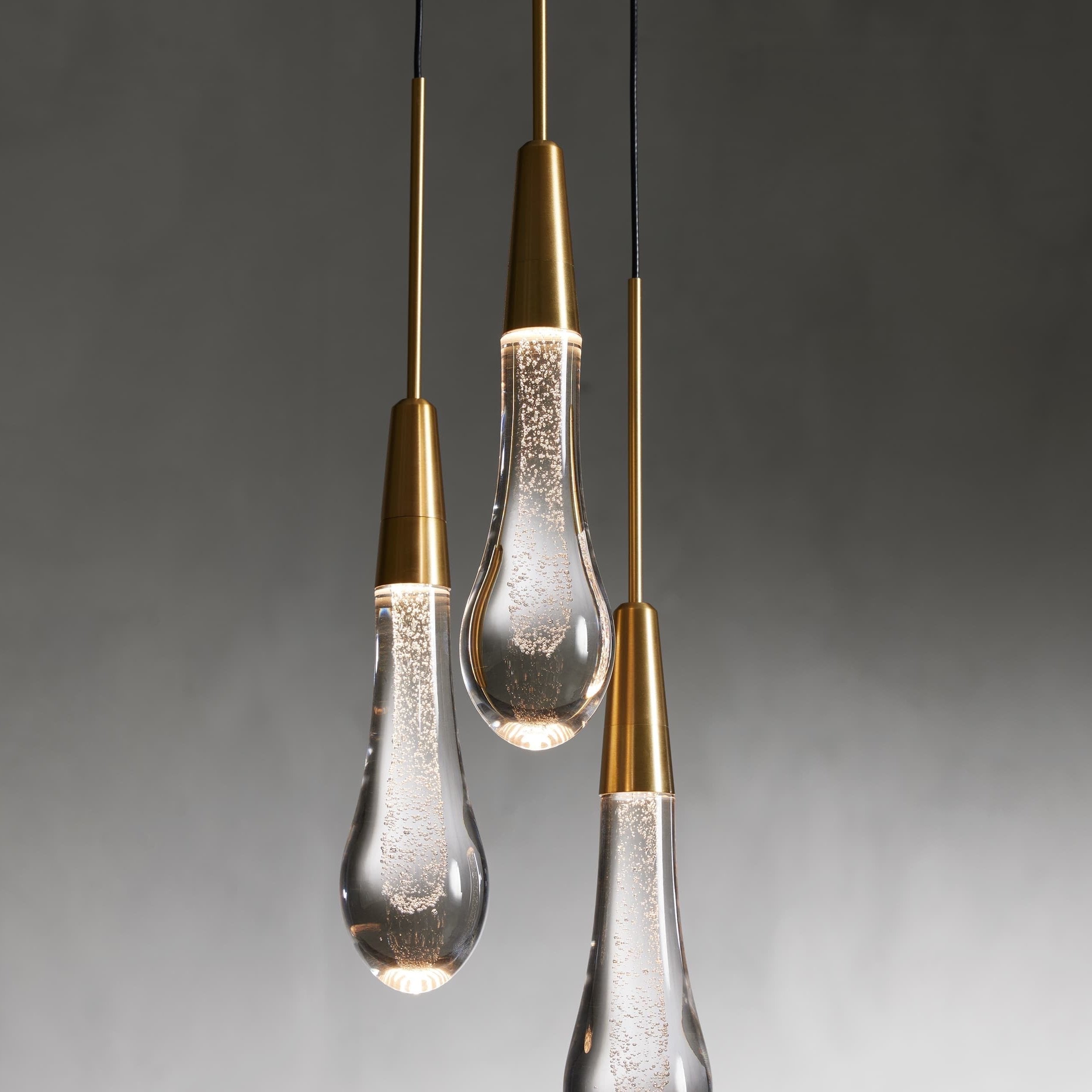 Soltaire Single Light /3-light Pendant