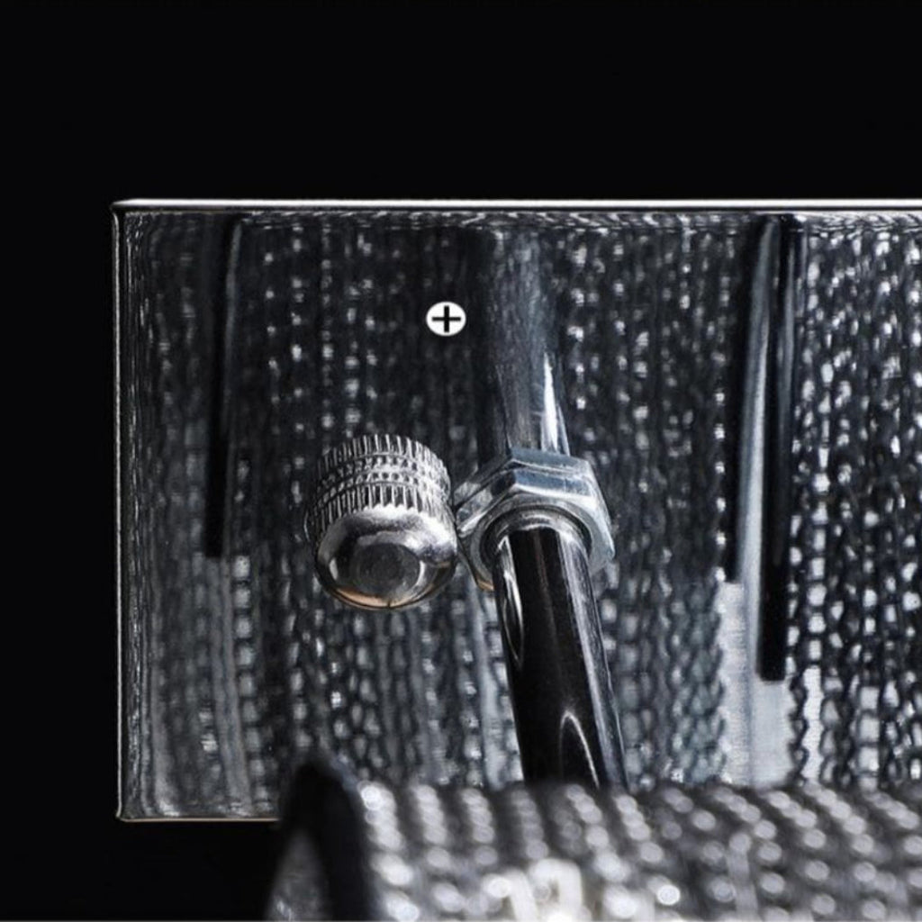 Alisa Luxury Plated Aluminum Chain Tassel Wall Sconce
